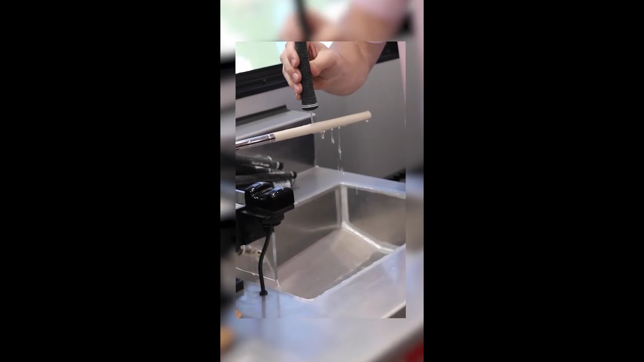 Regrip Justin Thomas' clubs for THE PLAYERS