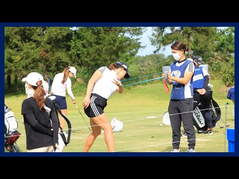 パワーヒーター「渋野日向子」ドライビングレンジウォーミングアップ練習スイング＆スローモーションBeauty Golfer "Shibuno Hinako" Warm up Range Practice