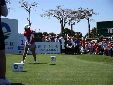 2012LPGA台灣賽day1:日本選手宮里藍第一洞開球