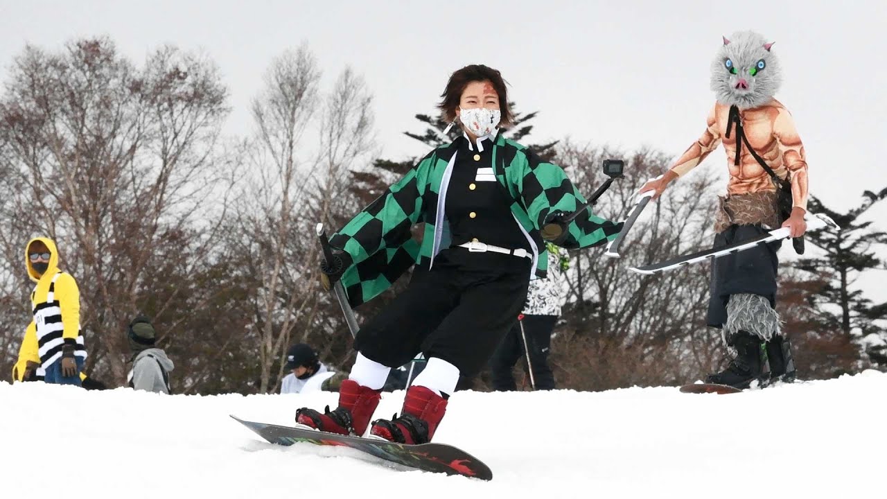 ＜動画deしずおか＋＞日本一早い初滑り【静岡新聞／アットエス】