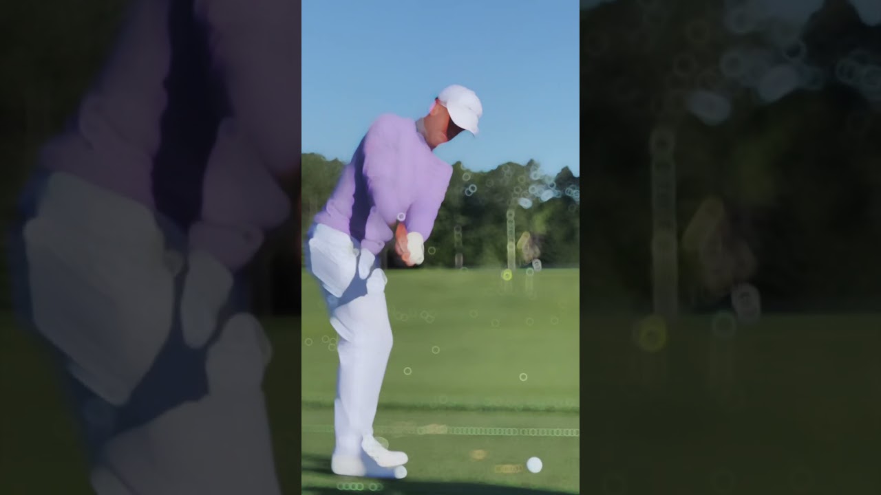 Perfect and smooth swing by Justin Thomas 😎🚀 #shorts #golf