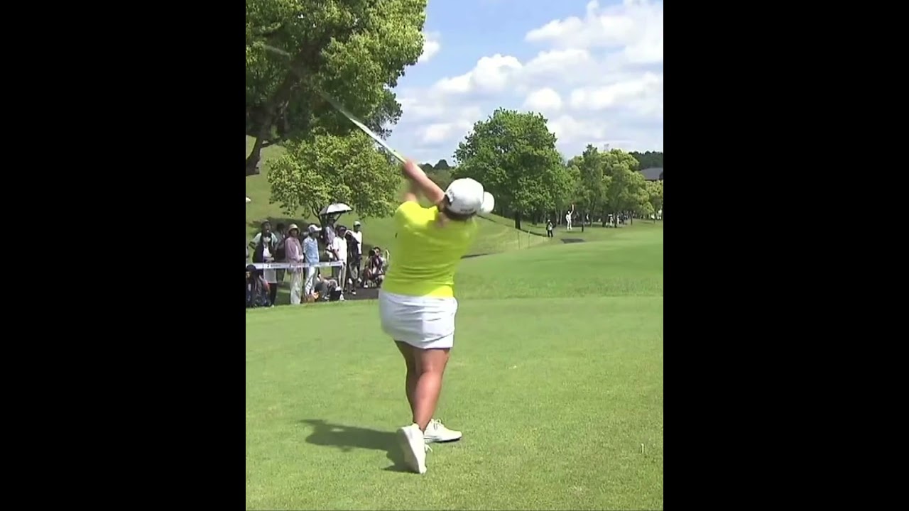 【鈴木愛 下半身の安定が生み出すスムーズなドライバーショット】ゴルフ　スイング　ゴルフスイング　初心者　スロー　スローモーション　女子プロ　MCS　2023.06 #shorts