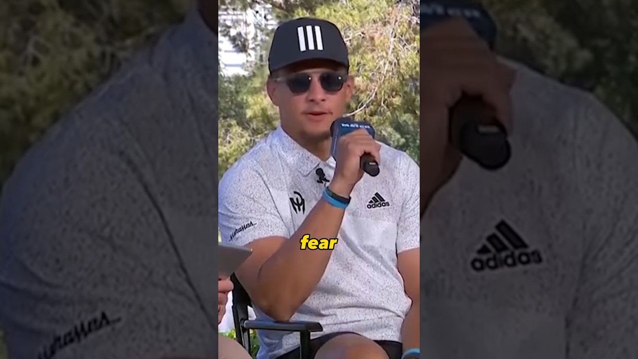 Mahomes is a savage for this 🤣 #thematch #nfl #chiefs #bills