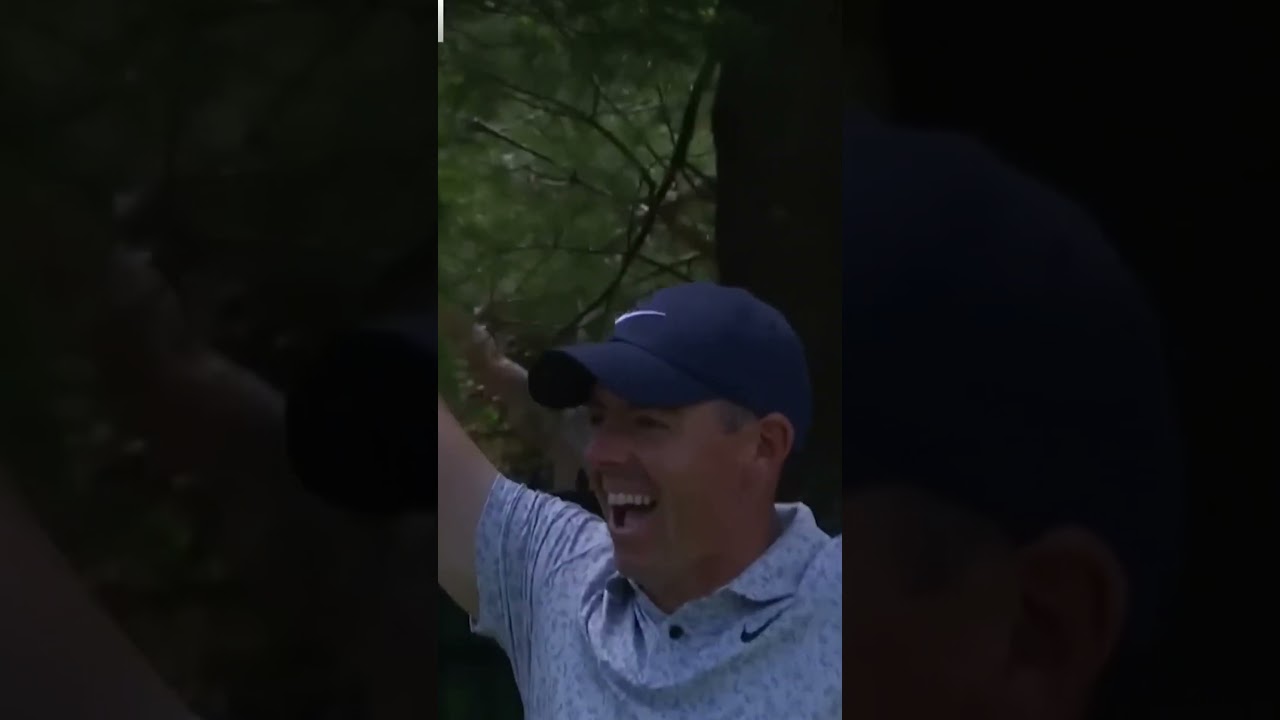 Rory McIlroy's freak shot! ⛳️🔥