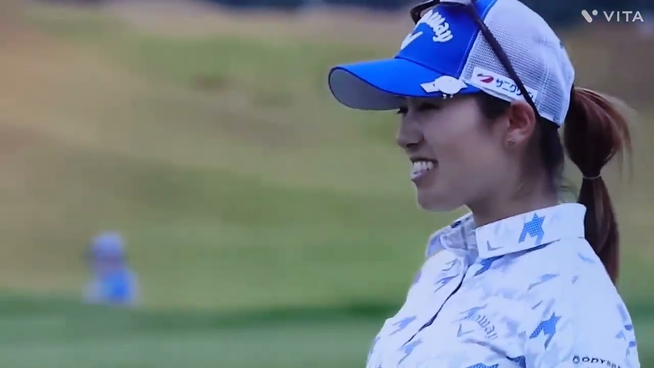 西村 優菜プロ💕ナイスショットなのに不満顔😅笑顔が可愛い🎵飲み方も可愛いねぇ🎵