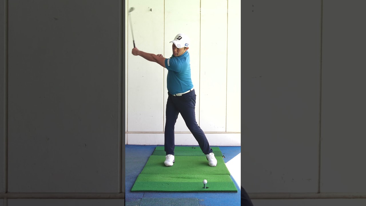 プロのアイアン練習法！堀川未来夢プロ「右手は添えるだけ」  #ゴルフ練習法 #shorts