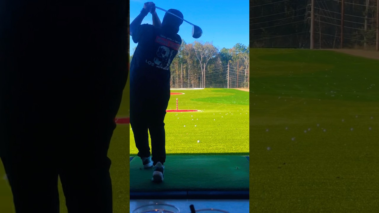 Daddy Hunt hitting nukes for his birthday. #family #golf #topgolf #birthday #nuke #tigerwoods