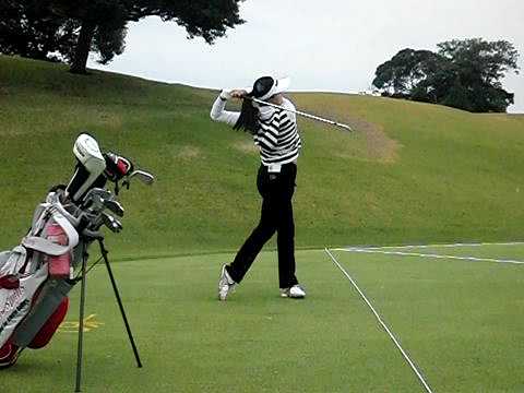 Ester Lee Pro's Swing Fron Front  李エスドプロ
