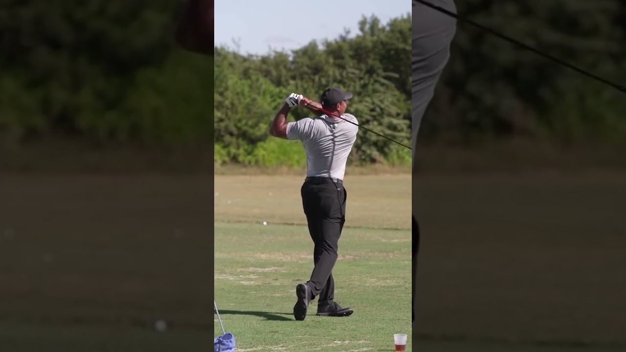 Tiger Woods Aweswome New Swing Motion & Slow Motion, タイガー・ウッズの素晴らしい新しいスイングモーションとスローモーション 2023