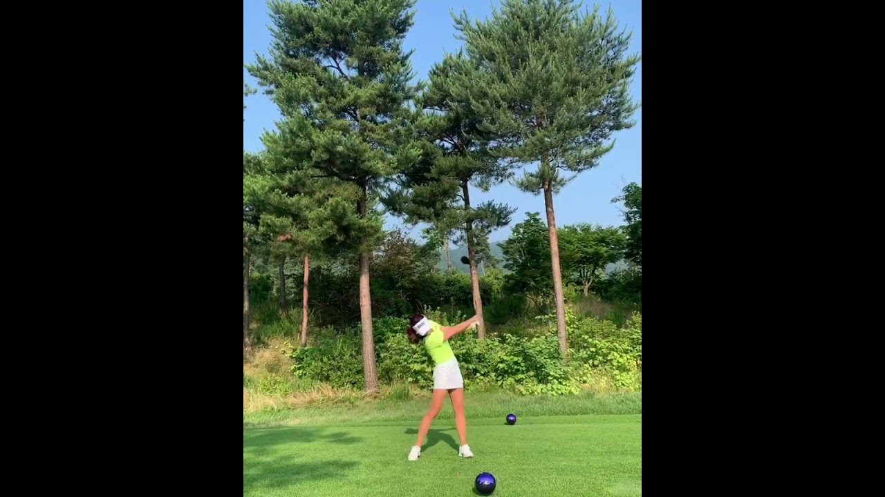 【ドライバースイング】キム ハヌル（Kim Ha-neul）スローモーションあり