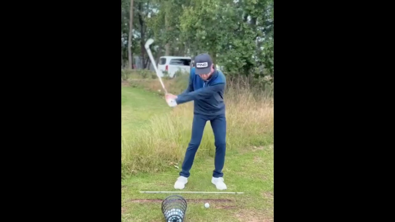 私もこんなアイアンショットを打ちたい。