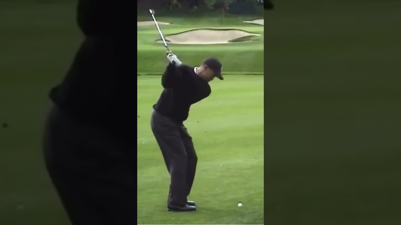 Tiger Woods Wedge Swing