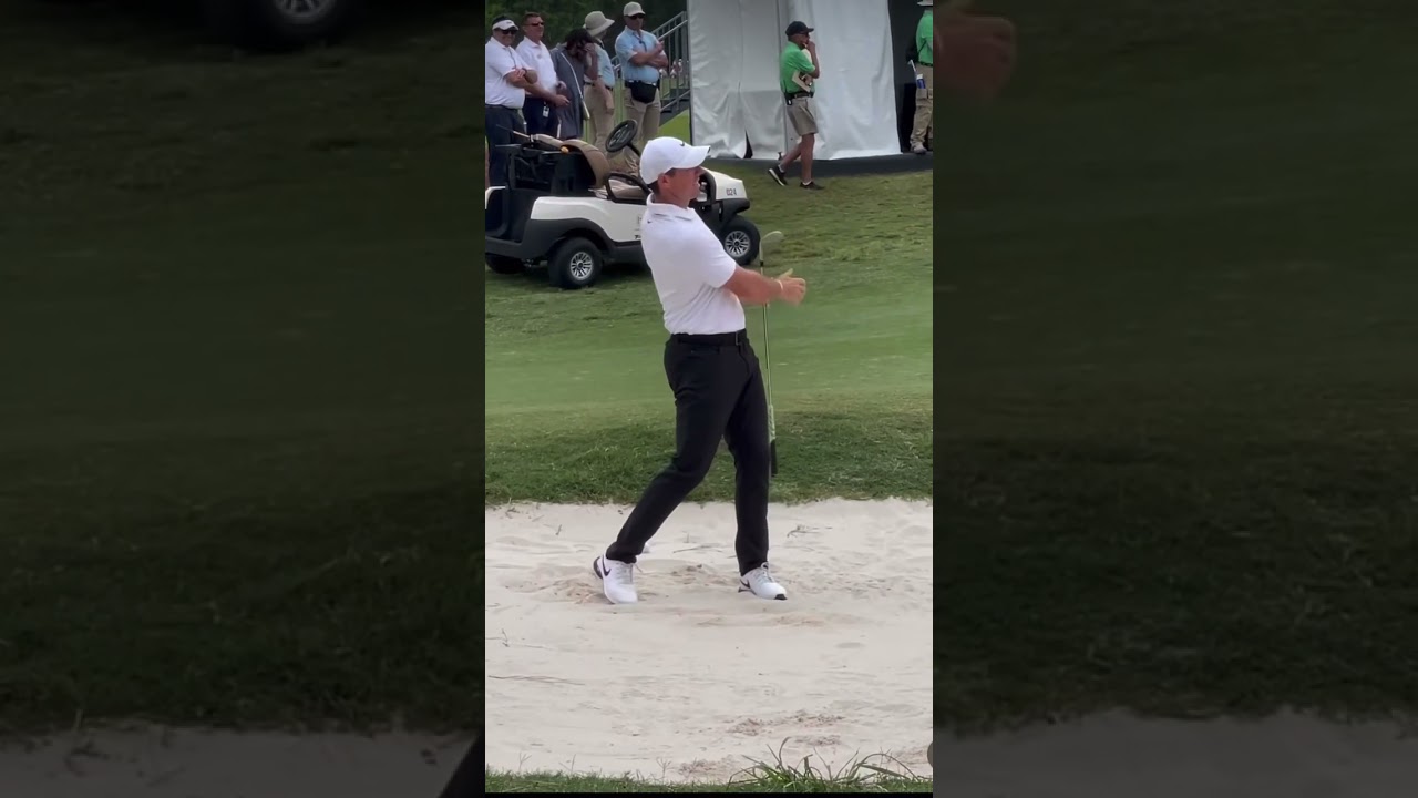 Rory McIlroy bunker shot face on #rorymcilroy #bunker r