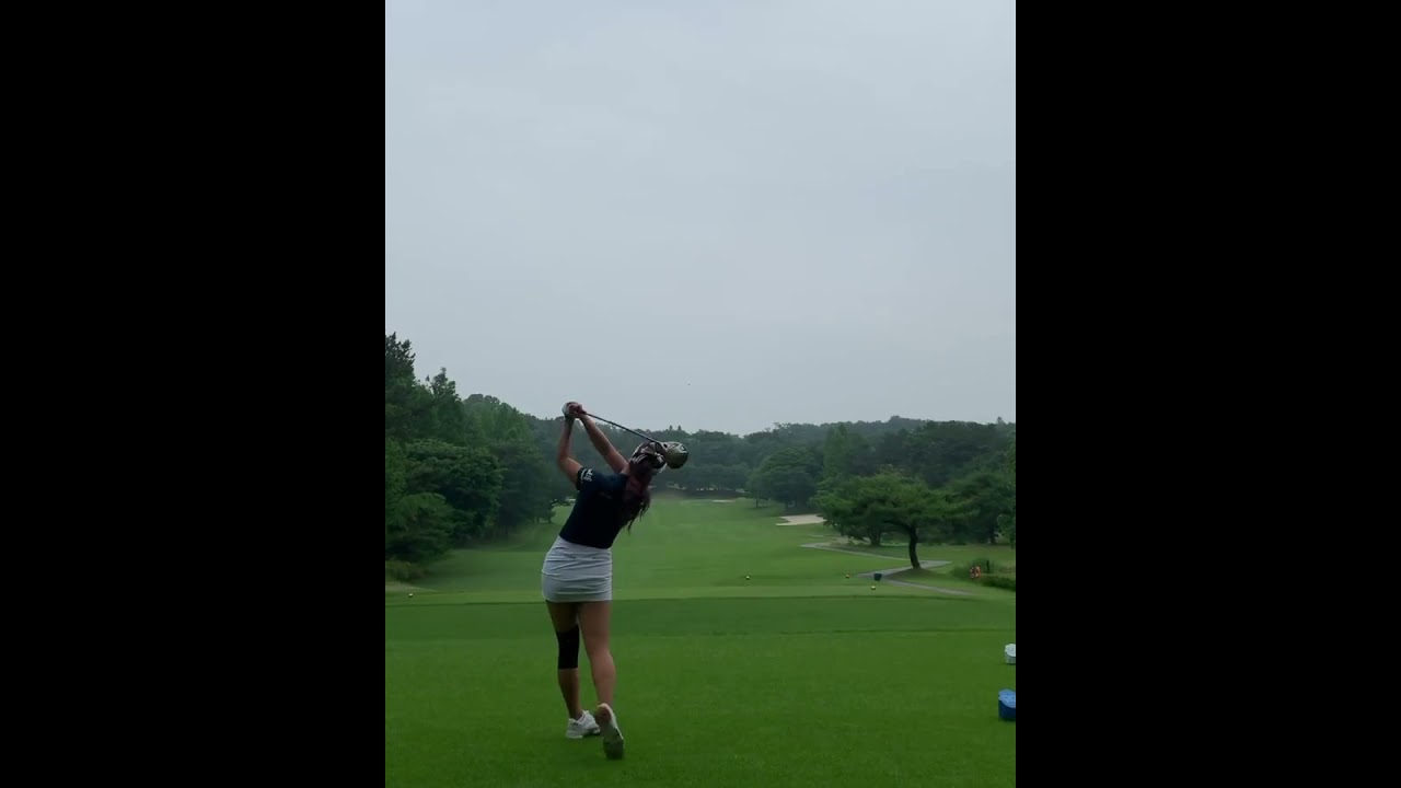 【ティーショット】キム ハヌル（Kim Ha-neul）スローモーションあり