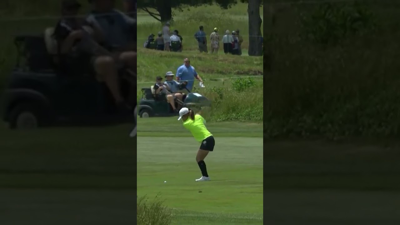 Ayaka Furue with that CLEAN approach shot 🧼😮‍💨