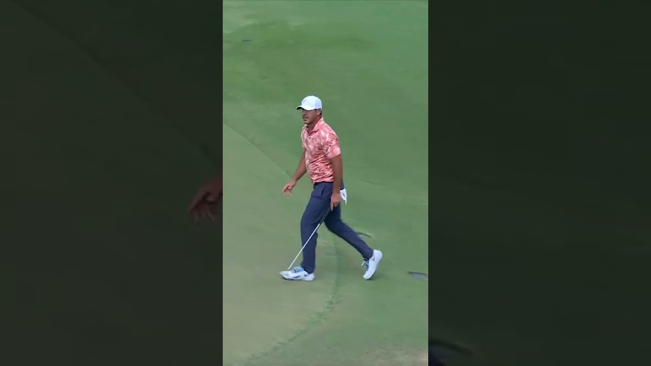 WHAT A PUTT‼️ Brooks Koepka makes this shot look easy. @usga #golf #livgolf #shorts