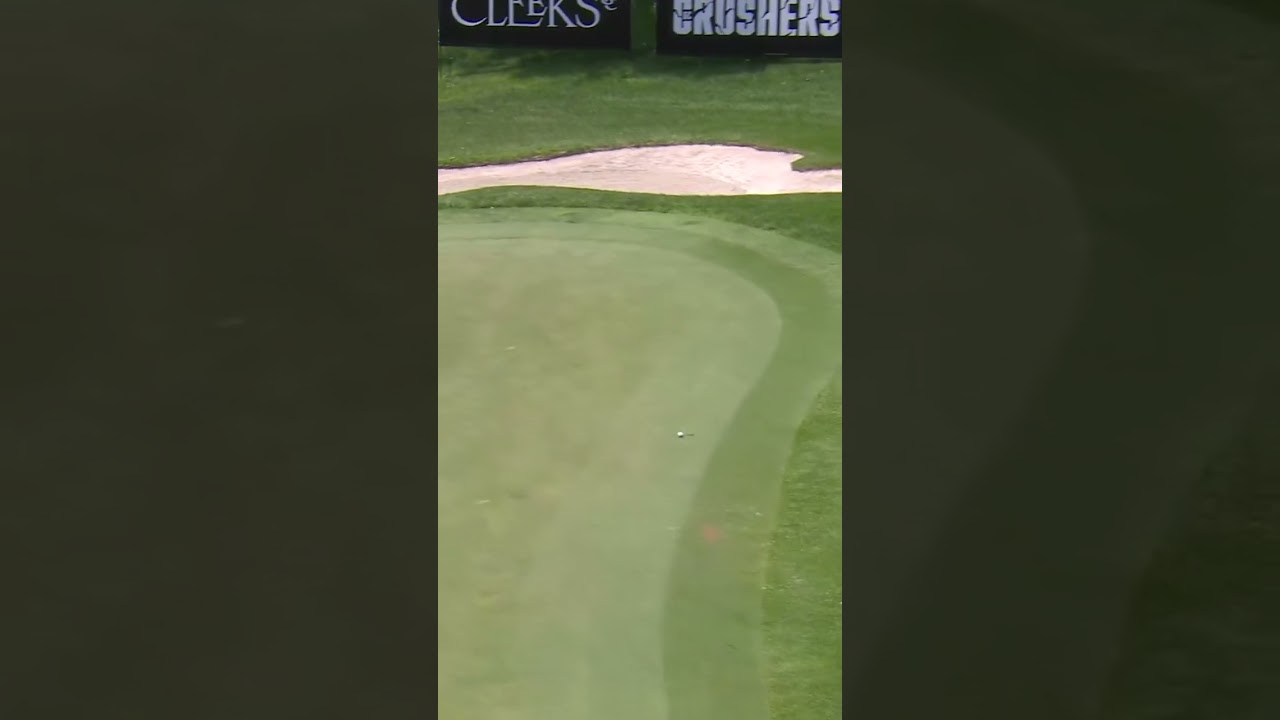 @brysondechambeau played the slope on this one perfectly 🔥#LIVGolf @CrushersGC #shorts