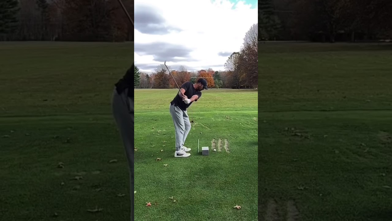 Pro Golf Swing With No Wasted Movement  #golf