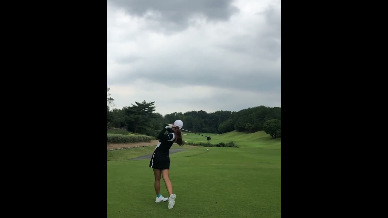 【キレイなスイング】キム ハヌル（Kim Ha-neul）スローモーションあり