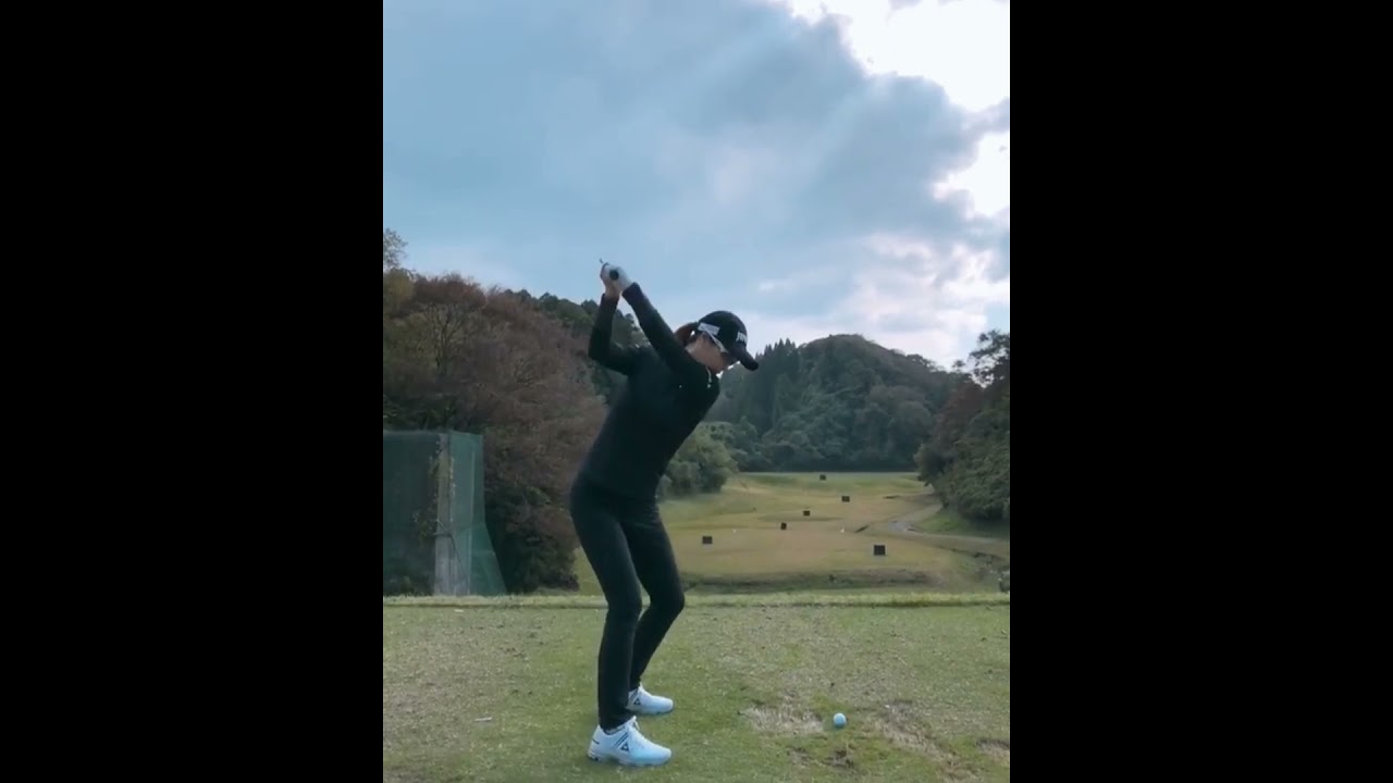 【安定のスイング】キム ハヌル（Kim Ha-neul）スローモーションあり