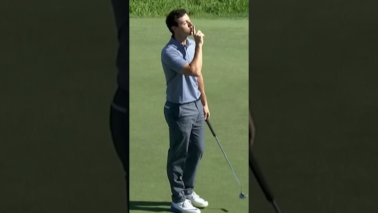 Rory McIlroy and Patrick Reed DON'T shy away! 😳