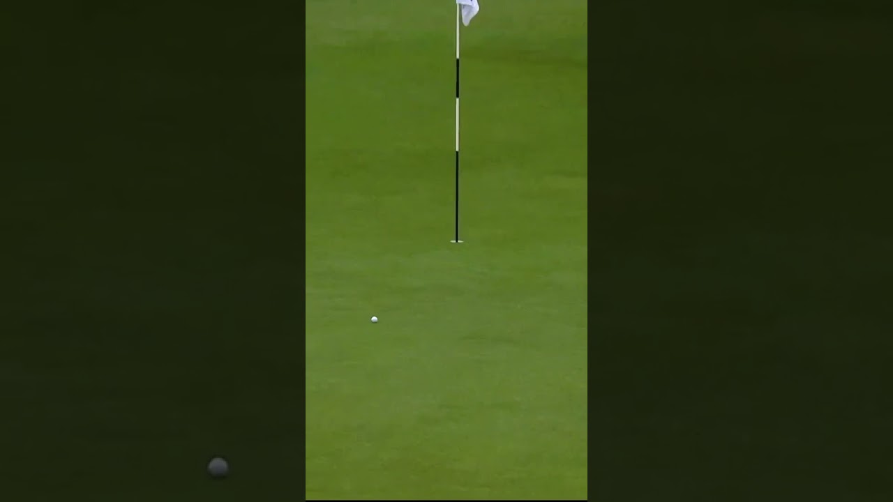 Rory McIlroy making a stunning eagle in the 2011 #dunhilllinks 🦅