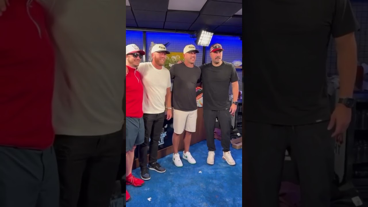 Brooks Koepka and Talor Gooch stop by Barstool HQ 👀 #shorts #Barstoolsports #LIVGolf #BrooksKoepka