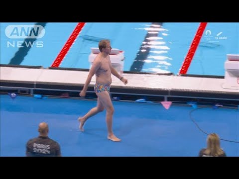 競泳女子なのに…プールに飛び込んだ派手なパンツの男性　正体は選手救う「ヒーロー」(2024年8月2日)