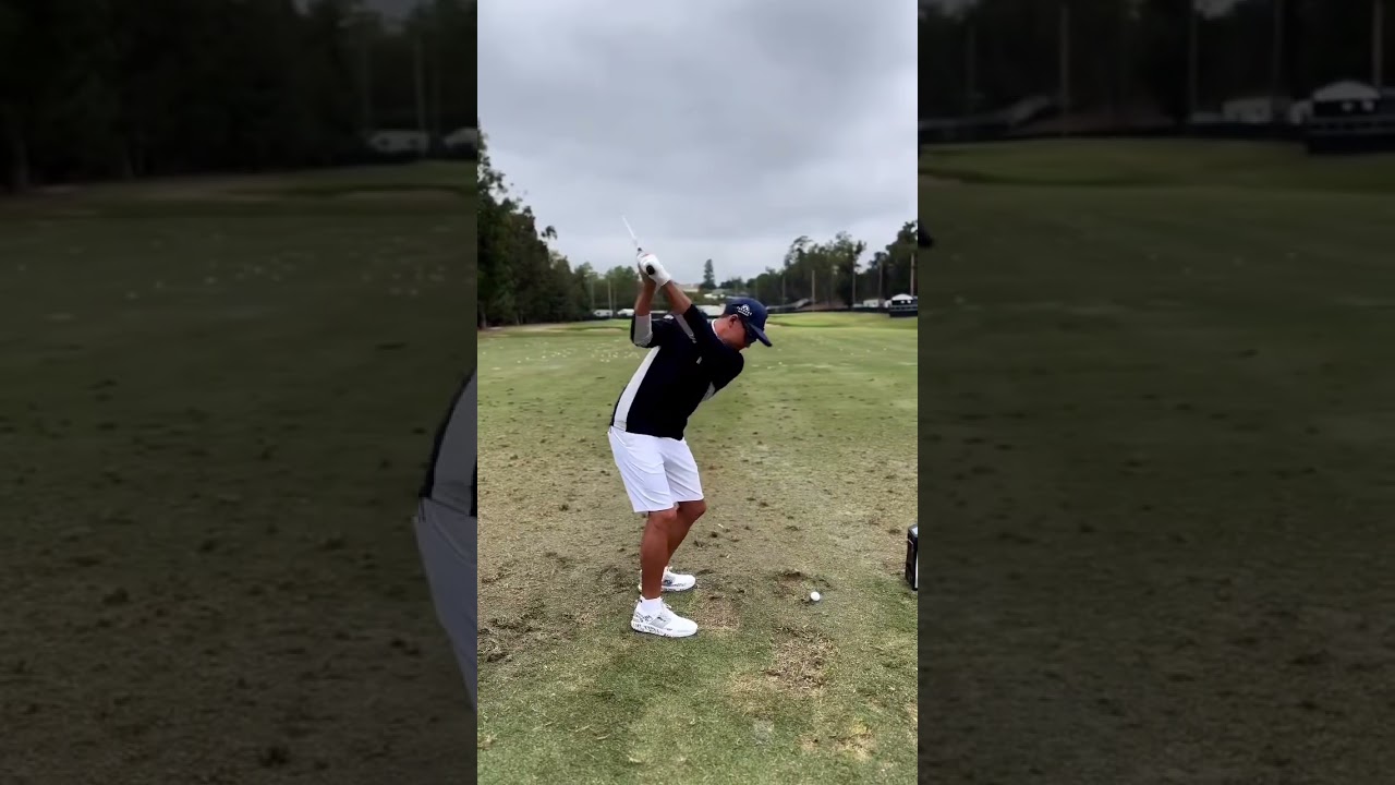 PGA Rickie Fowler Iron Swing & Golf Slow Motion