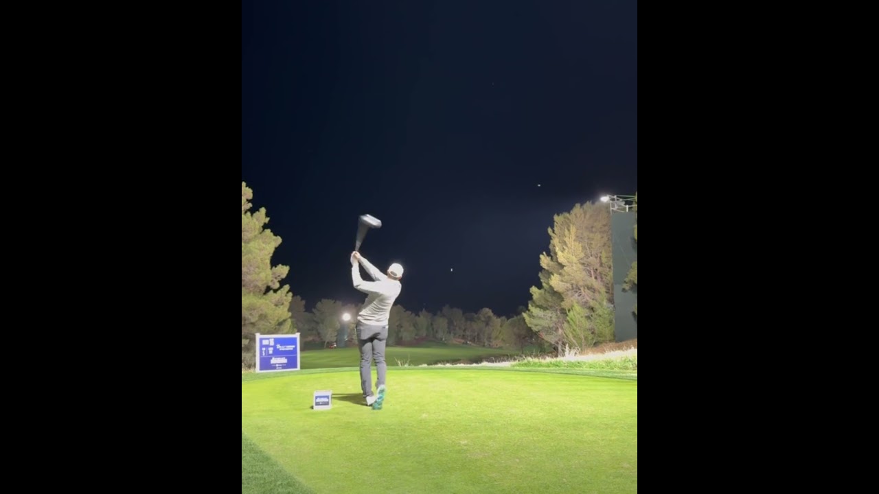 Night Golf. 😍  #golf #shorts #rorymcilroy #scottiescheffler #brysondechambeau #brookskoepka
