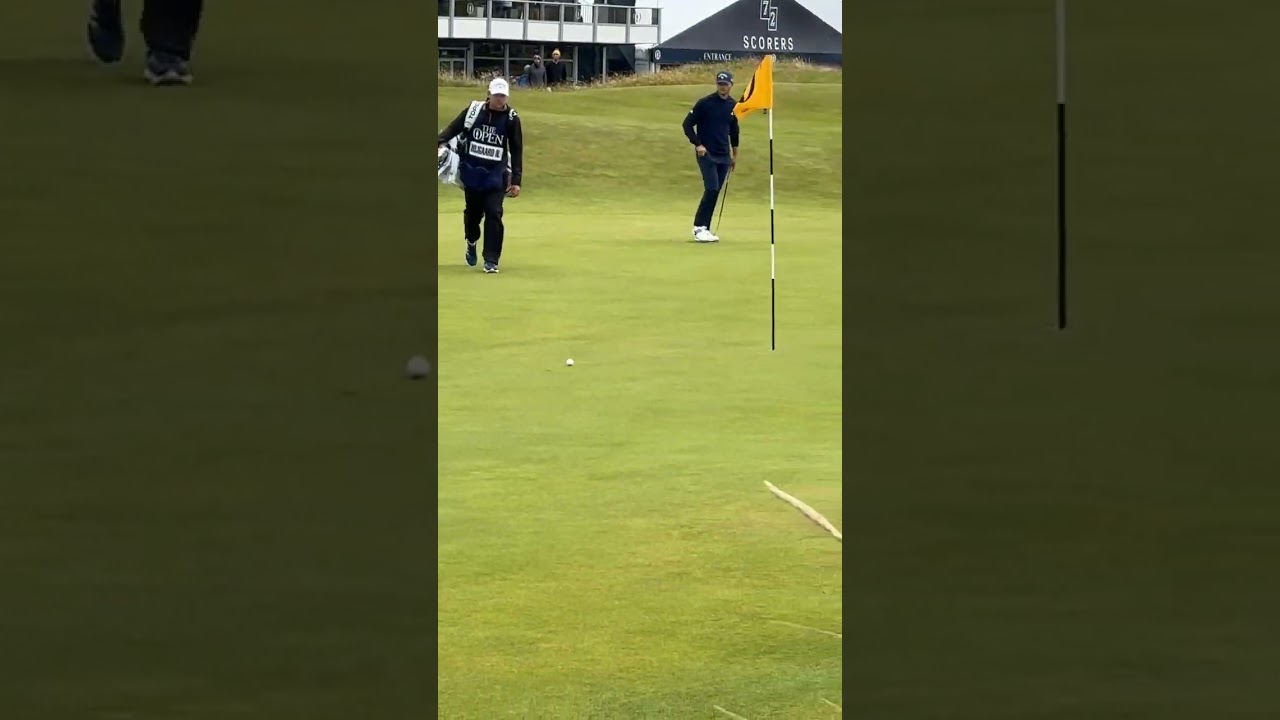 Jordan Spieth chipper