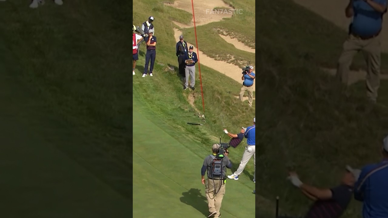 Insane Bunker Shot by Jordan Spieth on Golf Tour
