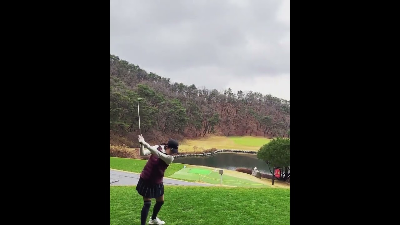 【池越えショット】イボミ/ Bomee.lee