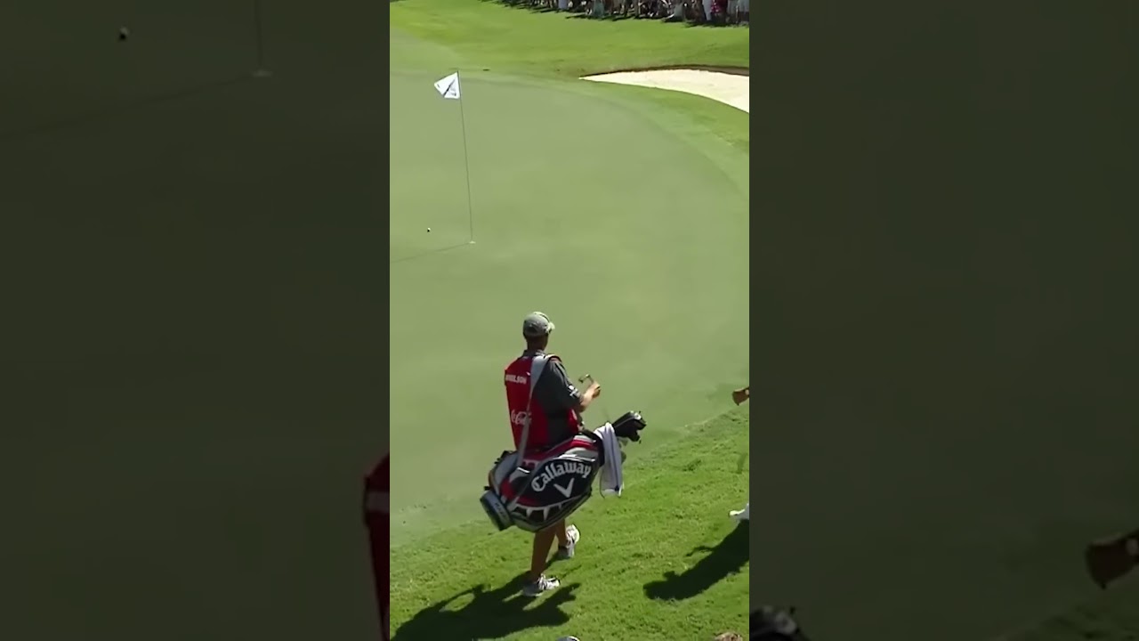 Phil Mickelson wedge game 😳