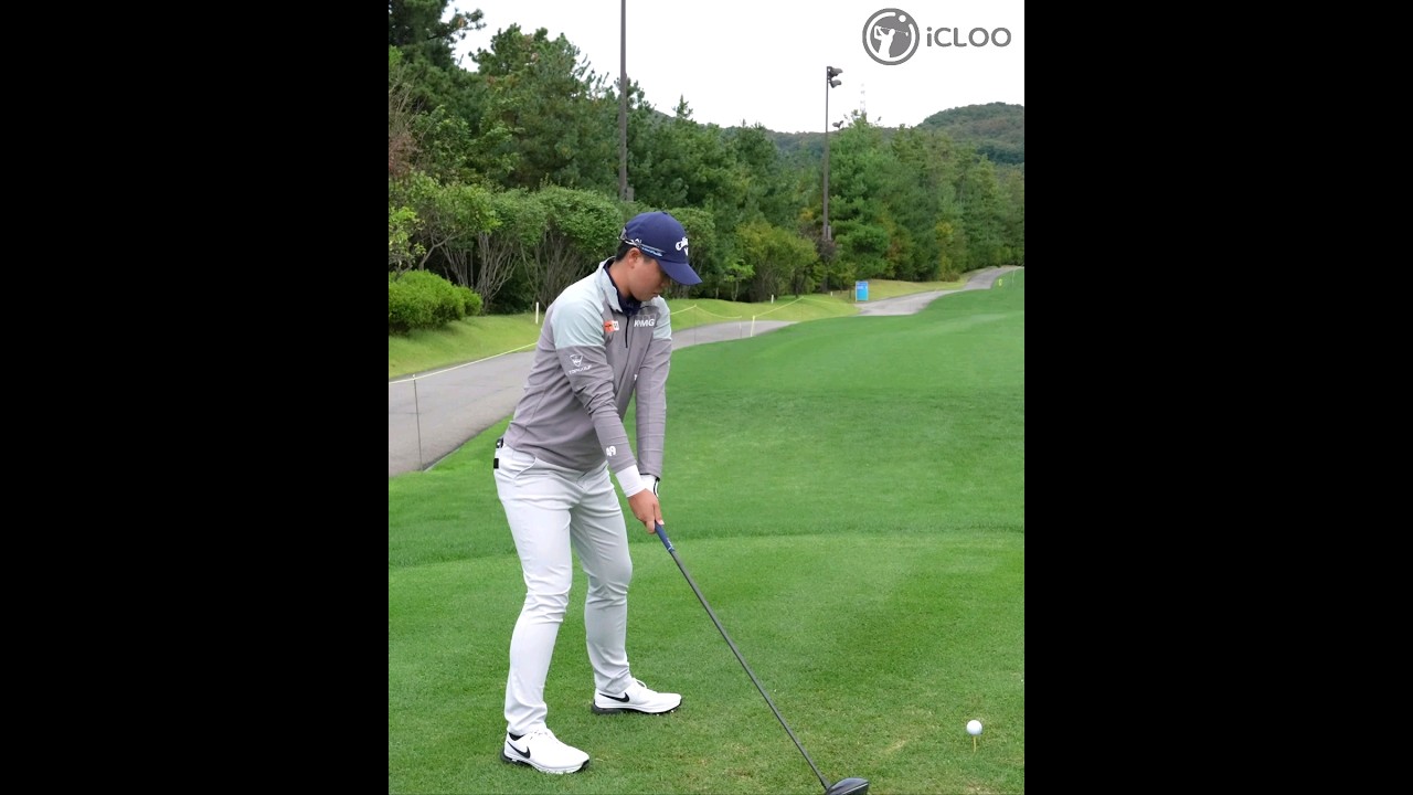 Yuka Saso's swing reminds me of Rory Mcilroy's swing.