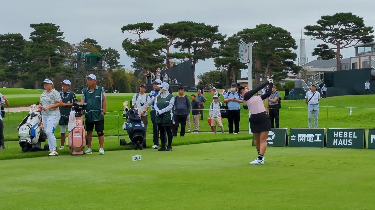 吉本ひかるプロのパワフルなスイング #女子ゴルフ