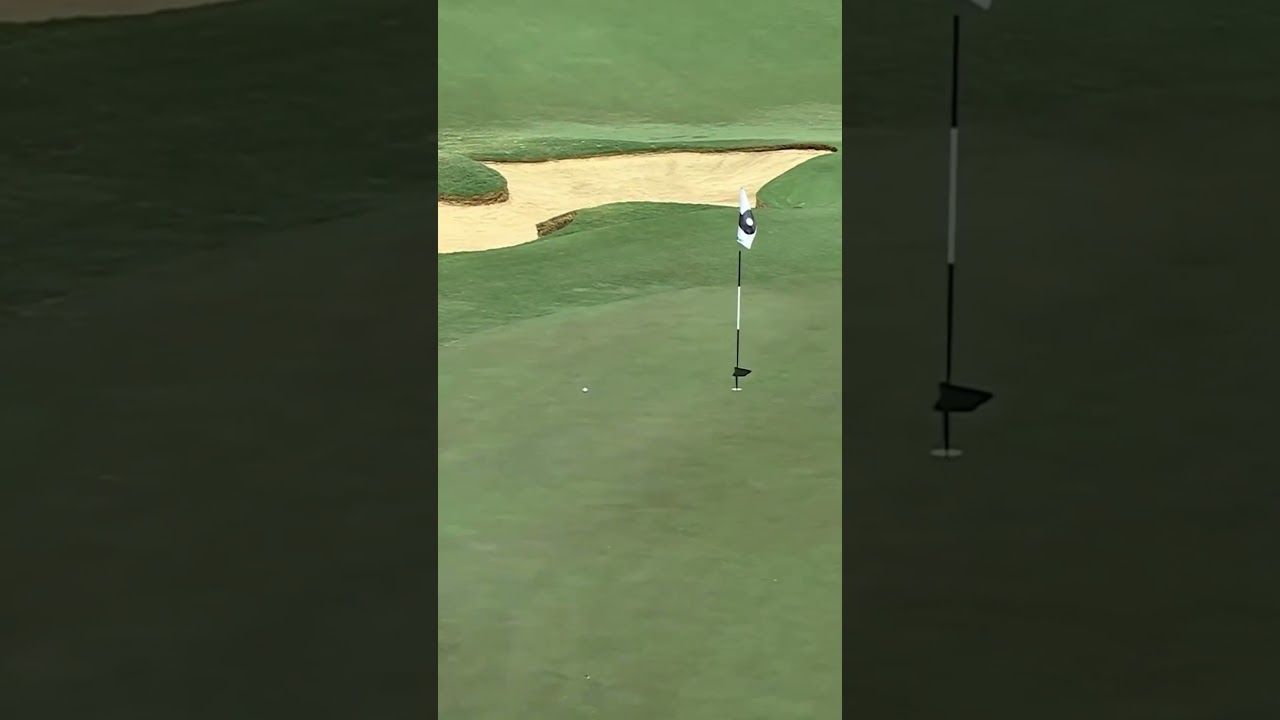 Brooks Koepka hits it close and makes the putt for birdie #LIVGolfAdelaide LIVE on FOX Sports #golf