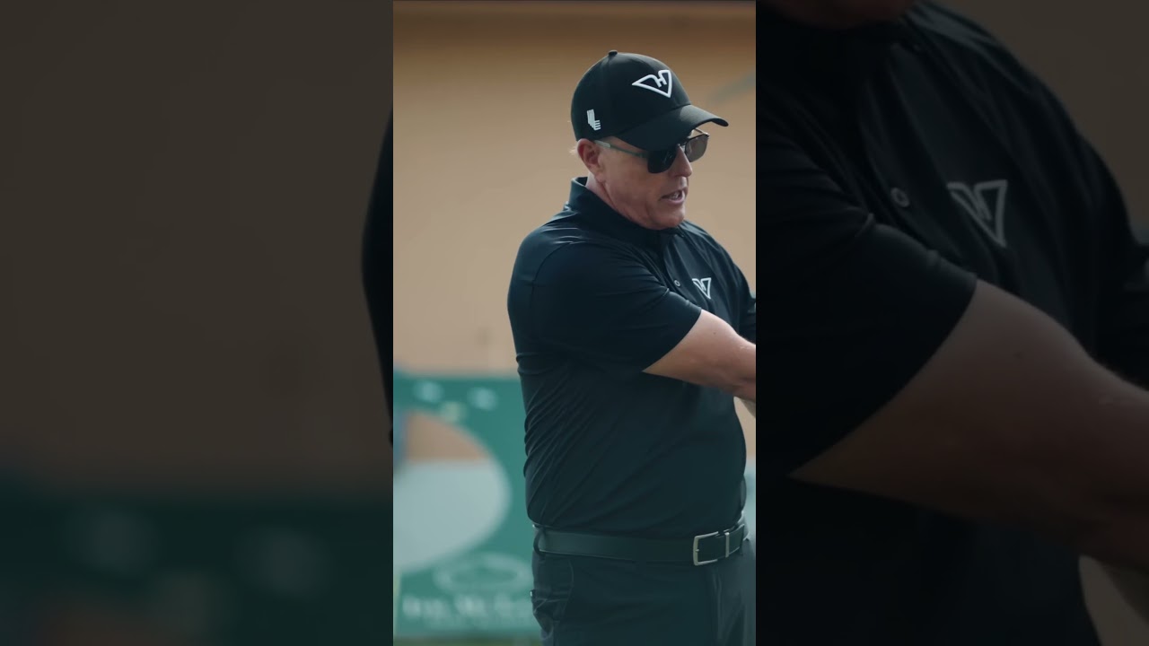 Phil Mickelson breaks down good ball striking tips. #golfing #golf #golflife #golfer