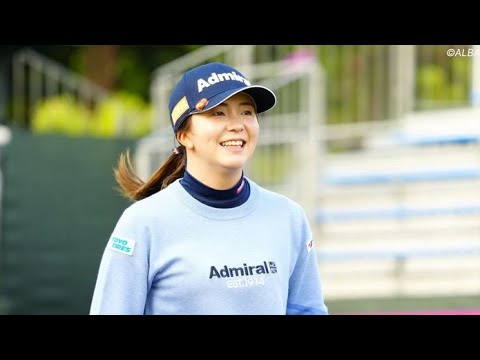 堀琴音が「キャリアハイかも」と自ら絶賛する激震の1枚！ 金田久美子は「うん、だいぶ可愛い」、プロ野球田中将大は「考え中」[Azami