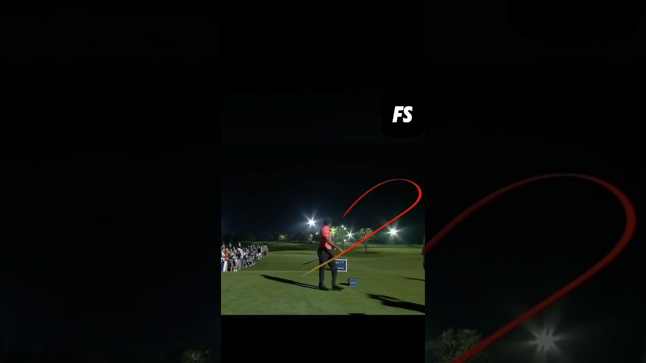 Tiger Woods Super High Draw Golf Iron Shot