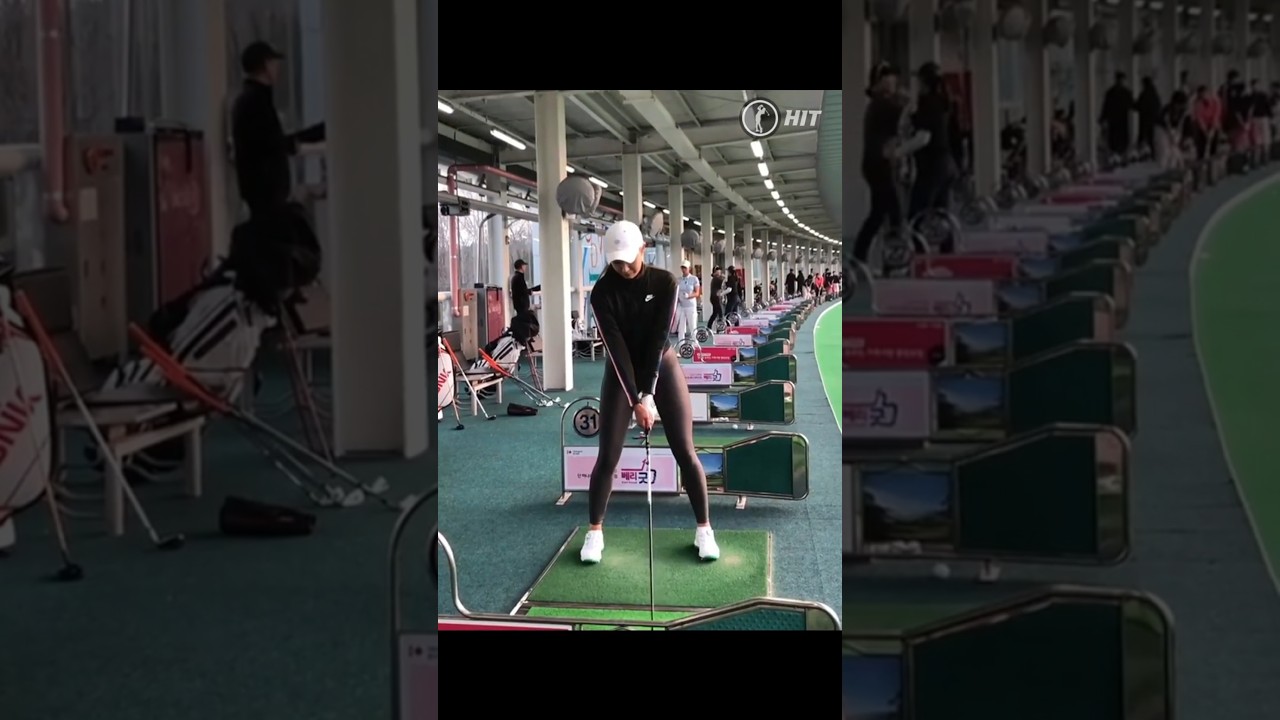 시원한 드라이버 스윙 👍 유현주프로