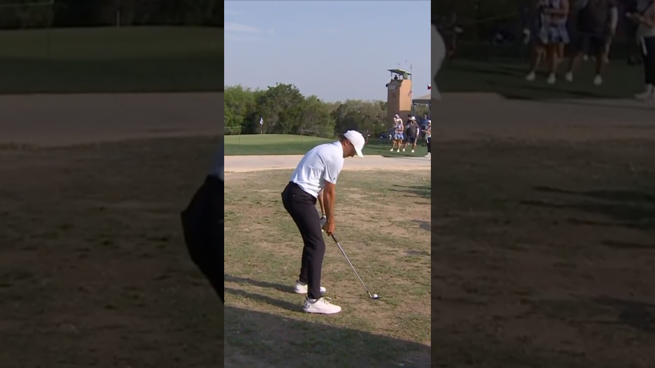 Spieth's UNREAL pitch shot leads to birdie on 17 💪