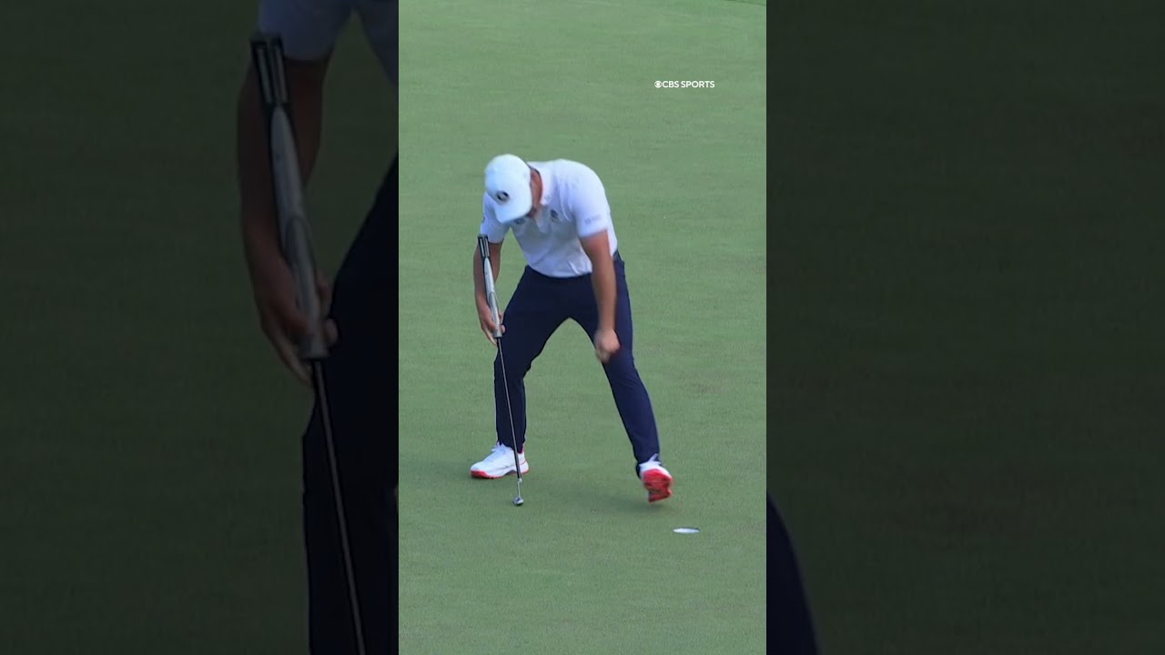 Bryson DeChambeau gets a big ovation after a birdie on No. 16 #themasters #shorts