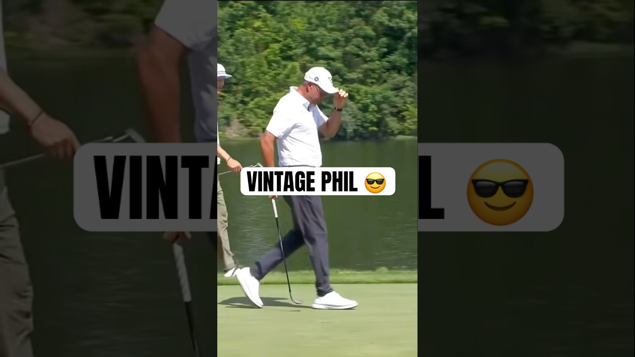SHORT GAME PHIL 😤 #golf #LIVGolf