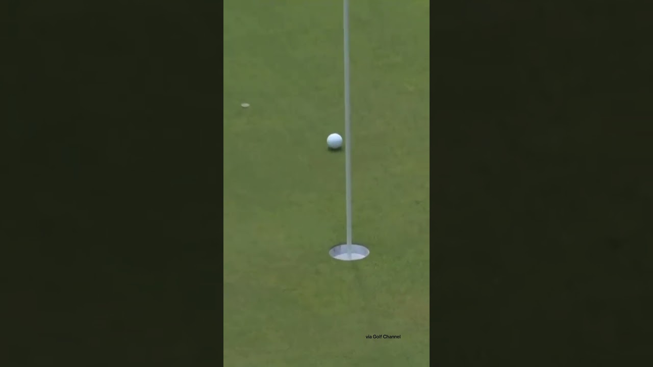 Just an incredible shot by Rickie Fowler 😮‍💨