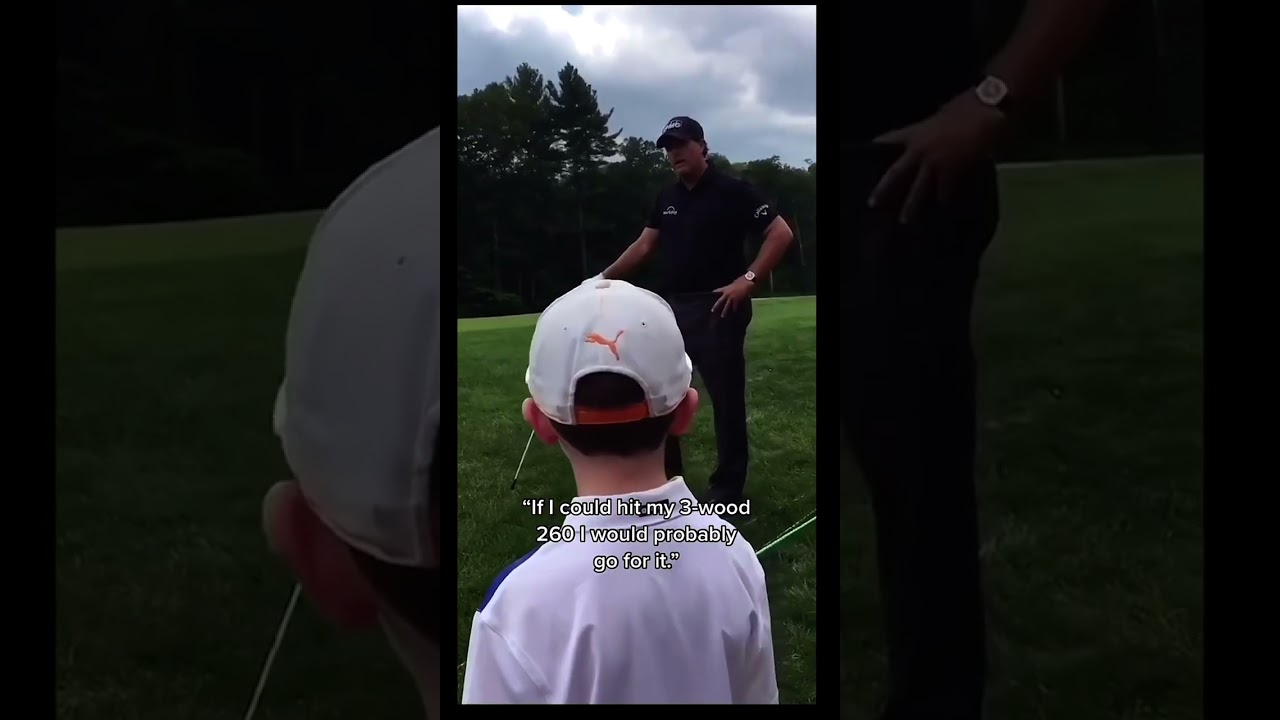Phil takes caddy advice from a little kid #golf #golfswing #draw
