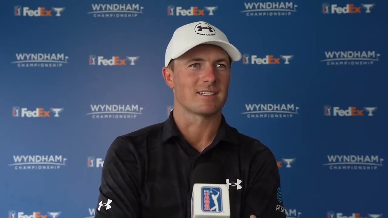 Jordan Spieth: ‘Haven’t Hit a Putt Like That Since College!’ | Wyndham Round 1 Flash