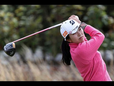 女子ゴルファー3人が黒いウェアで登場！偶然の一致が話題に【ゴルフ】