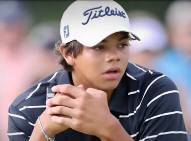 チャーリー・ウッズ、プレッシャーが高まる🏌️ 州決勝敗退後、チームはリベンジを目指す