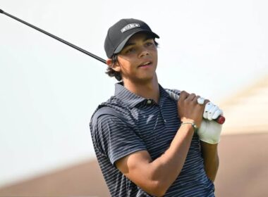 チャーリー・ウッズはタイガーの息子として厳しい一日を過ごした後、真の性格を証明するチャンスを得た💪